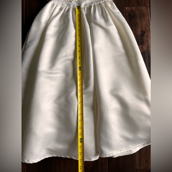 2 of 3 Mon Cheri FLOWER Girl IVORY Dress - Picture 10 of 13